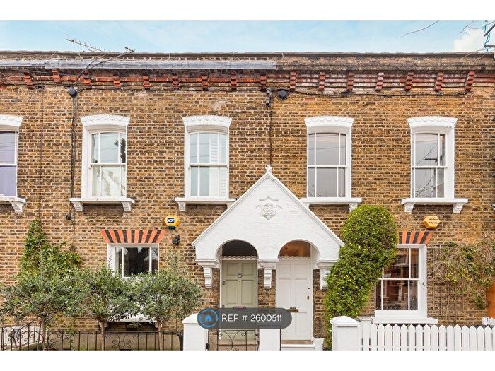 2 Bedroom Terraced House To Rent In Tyenham Rd, London, SW11