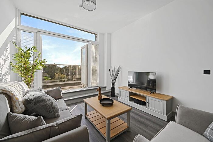 2 Bedroom Flat To Rent In Guild House, Peterborough, PE2