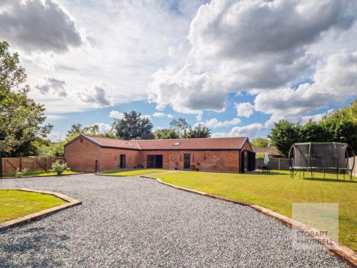 4 Bedroom Barn Conversion For Sale In Harriers Barn, Back Lane, Rollesby, Norfolk, NR29