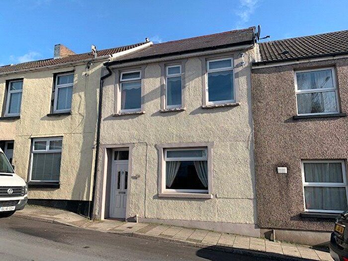 4 Bedroom Terraced House To Rent In A Gadlys Road, Aberdare, CF44
