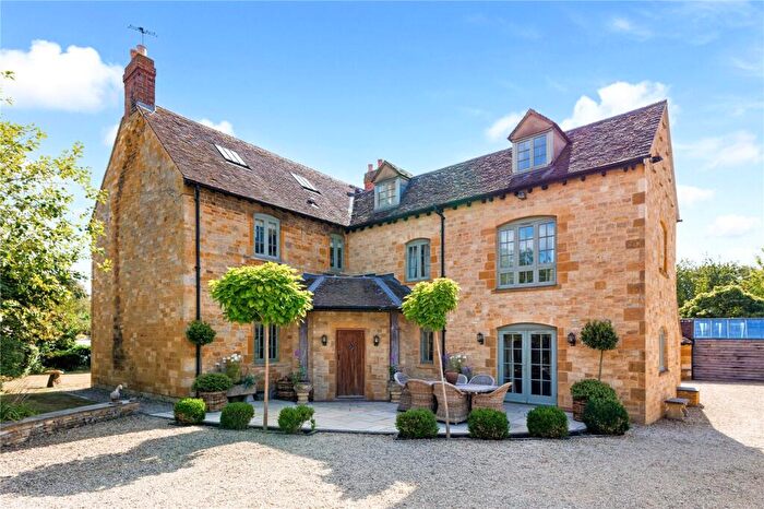 5 Bedroom Detached House For Sale In Draycott, Moreton-in-Marsh, Gloucestershire, GL56