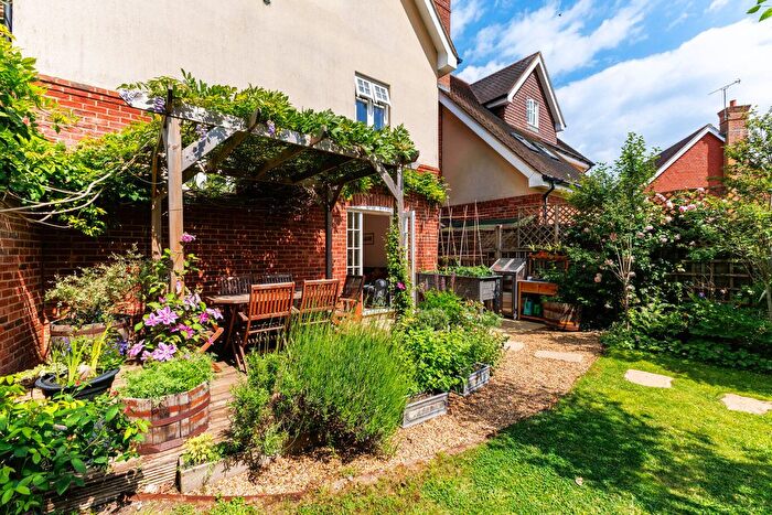 4 Bedroom Detached House For Sale In St. Pauls On The Green, Haywards Heath, RH16