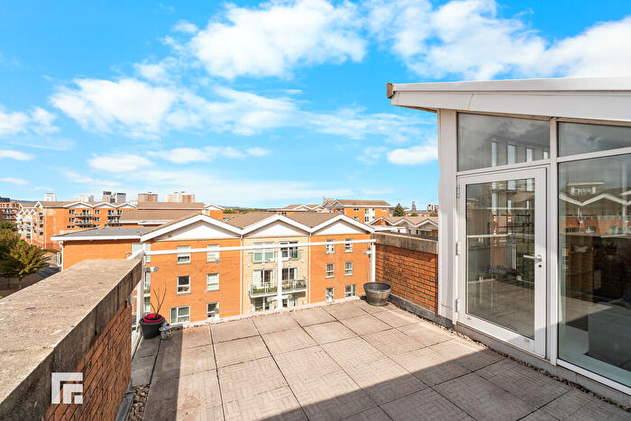 3 Bedroom Apartment To Rent In Seville House, Century Wharf, Cardiff Bay, CF10