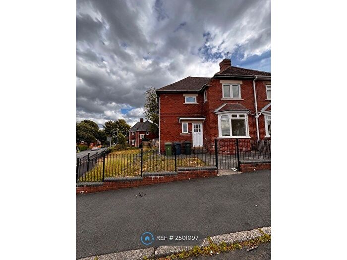 3 Bedroom Semi-Detached House To Rent In Carr Hill Road, Gateshead, NE9