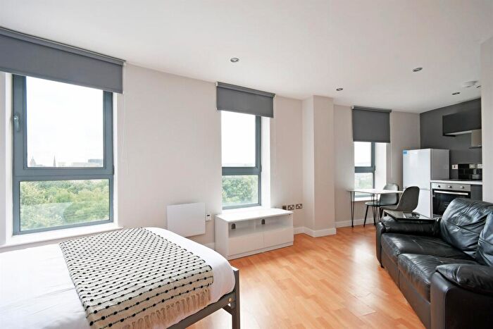 Studio To Rent In West One Cube, City Centre, S1