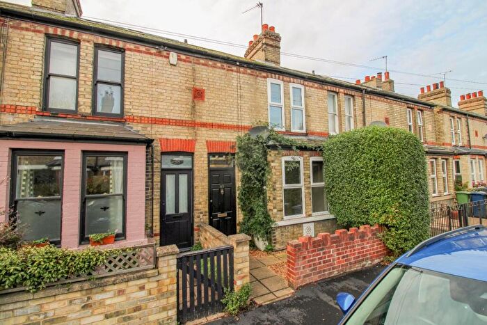3 Bedroom Terraced House For Sale In Cowper Road, Cambridge, CB1