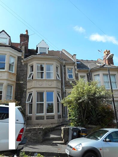 7 Bedroom Terraced House To Rent In Southfield Road, Cotham, Bristol, BS6