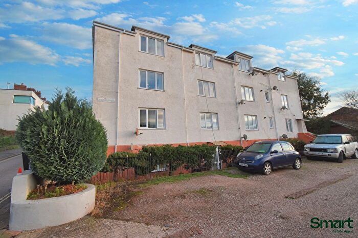 2 Bedroom Flat For Sale In Baring Terrace, Exeter, EX2