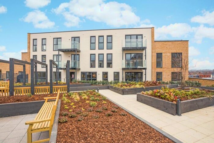 1 Bedroom Penthouse To Rent In Albion Way Horsham, RH12