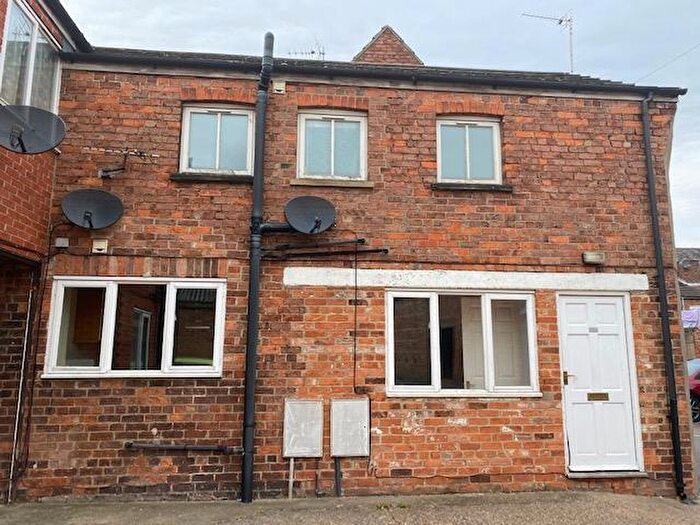 2 Bedroom Semi-Detached House To Rent In Queen Street, Louth, LN11