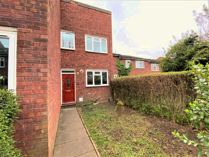 3 Bedroom Terraced House To Rent In Newnes Path, Putney, London, SW15