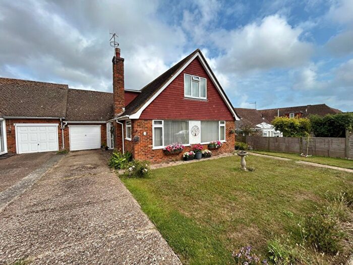 3 Bedroom Detached Bungalow For Sale In Alfriston Close, Bexhill On Sea, TN39