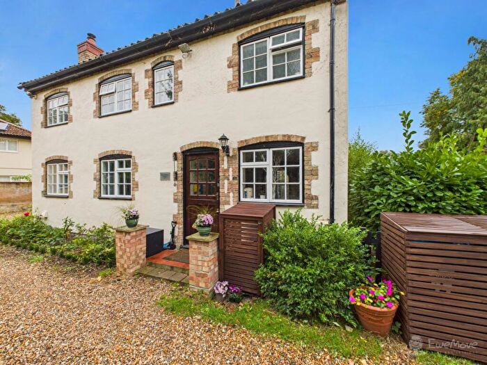 4 Bedroom Detached House For Sale In The Pits, Isleham, Ely, Cambridgeshire, CB7