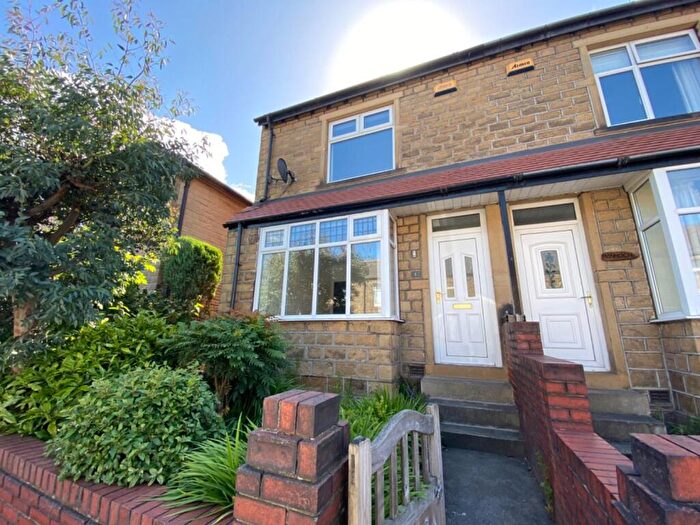 2 Bedroom End Of Terrace House To Rent In Taylor Street, Golcar, Huddersfield, HD7
