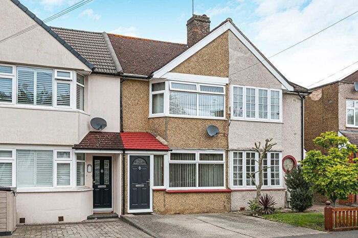 2 Bedroom Terraced House For Sale In Fernside Avenue, Feltham, TW13