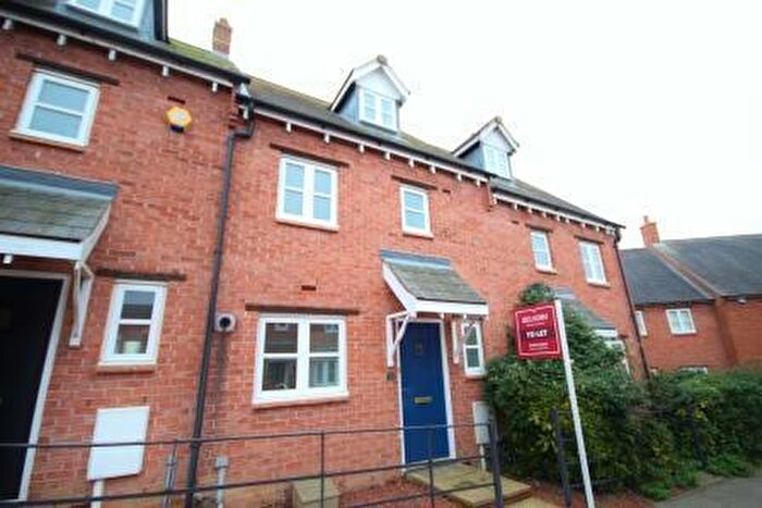 3 Bedroom Terraced House To Rent In Chambers Hill, Mawsley, Kettering, NN14