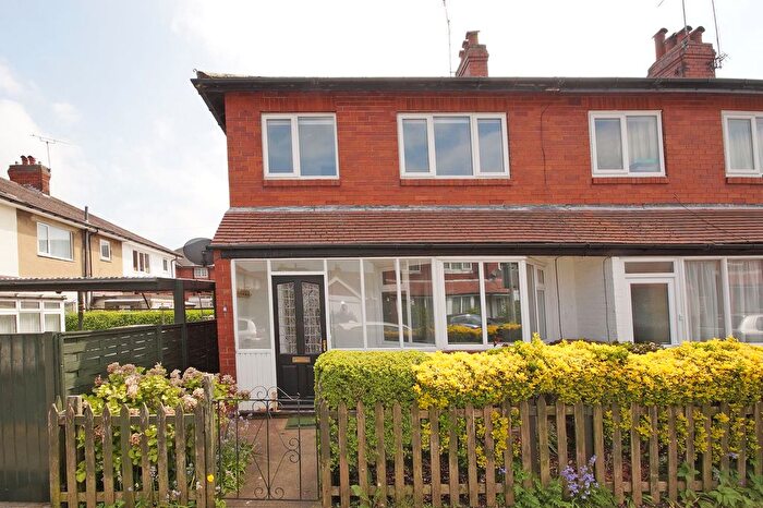3 Bedroom End Of Terrace House To Rent In Roseville Avenue, Harrogate, HG1