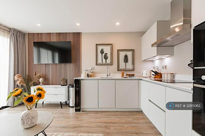 1 Bedroom Flat To Rent In The Glass House, Hull, HU1