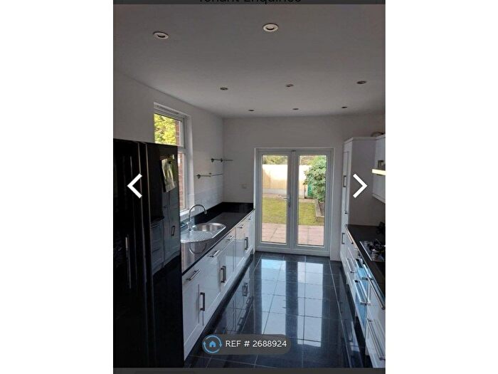 3 Bedroom Terraced House To Rent In Purley, Purley, CR8