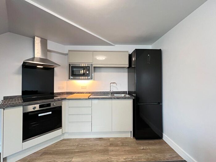 1 Bedroom Maisonette To Rent In Canberra Crescent, West Bridgford, Nottingham, NG2
