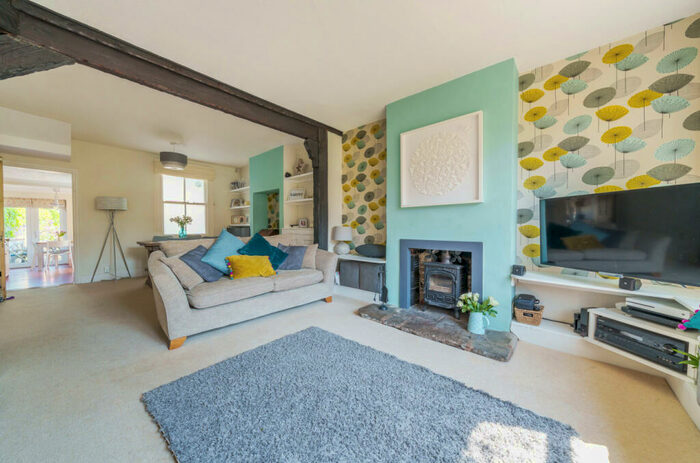 3 Bedroom Terraced House For Sale In Bury Lane, Horsell, Surrey, GU21