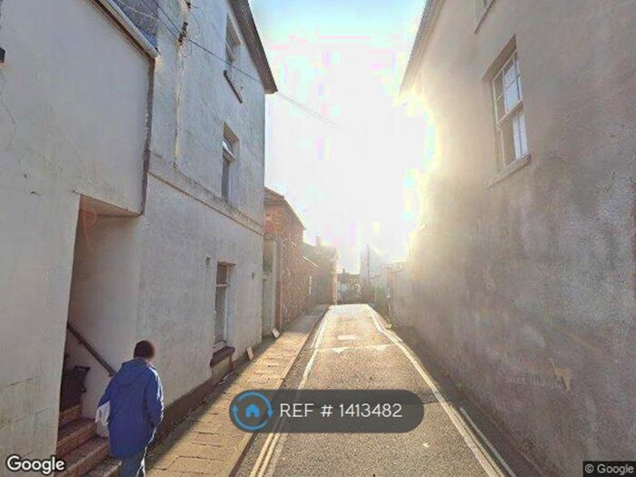 2 Bedroom Semi-Detached House To Rent In Paignton, Devon, TQ3