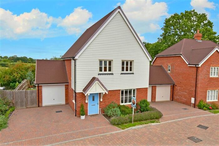 4 Bedroom Detached House For Sale In Halden Field, Rolvenden, Kent, TN17