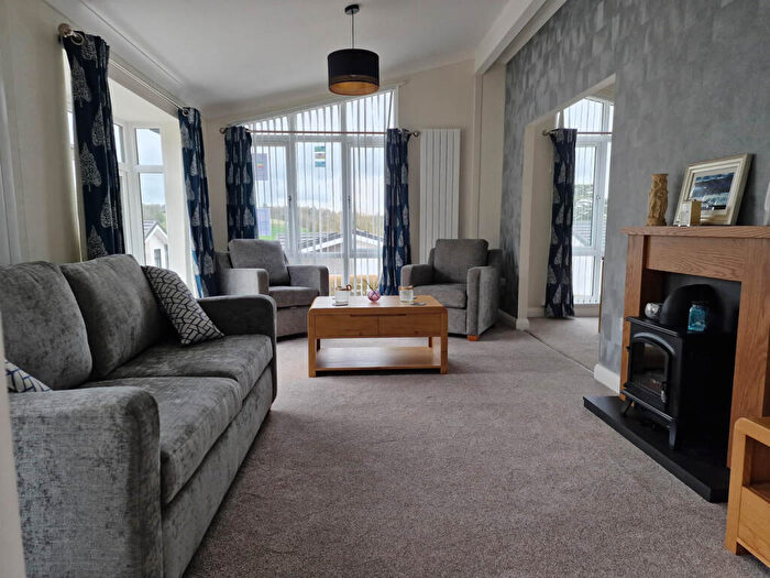 2 Bedroom Park Home For Sale In Bromyard, Herefordshire, HR7