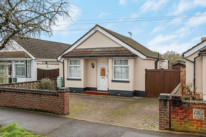 3 Bedroom Detached Bungalow For Sale In Approach Road, Ashford, TW15