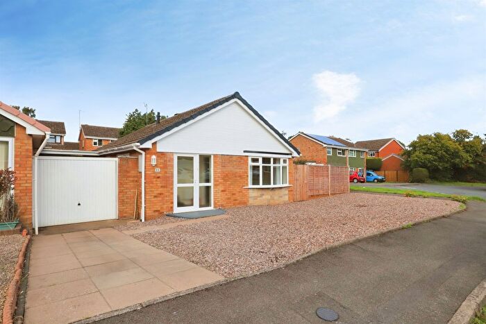 2 Bedroom Detached Bungalow For Sale In Oak Apple Close, Stourport-On-Severn, DY13