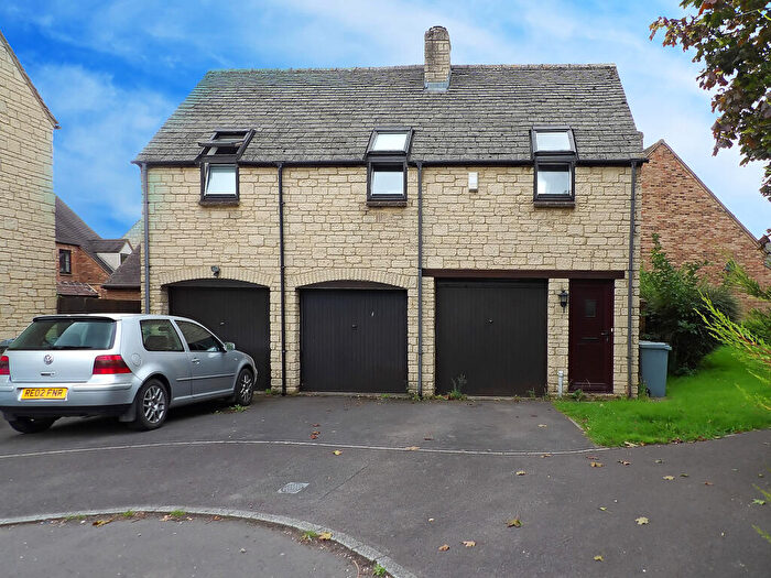 1 Bedroom Coach House To Rent In Idbury Close, Witney, Oxfordshire, OX28