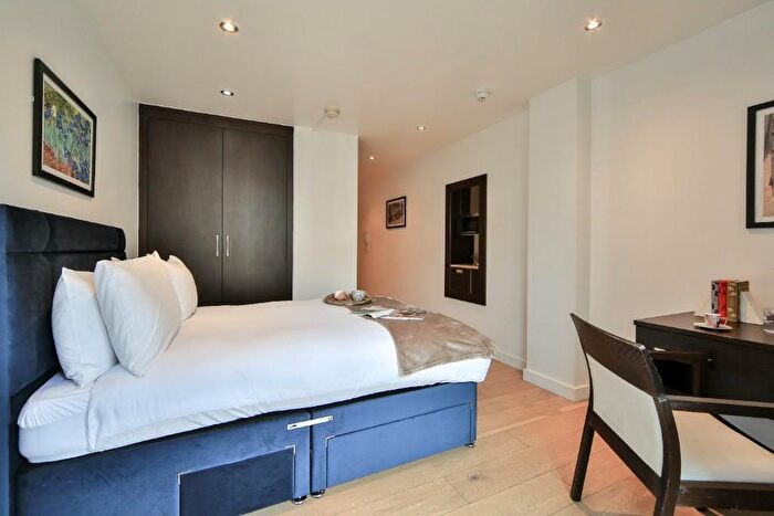 Studio To Rent In The Quarters Kilburn, - Kilburn High Road, London, NW6