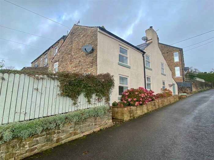 3 Bedroom End Of Terrace House To Rent In Whitle Road, New Mills, High Peak, SK22
