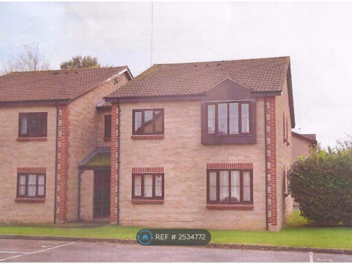 1 Bedroom Flat To Rent In Ritchie Road, Yeovil, BA22