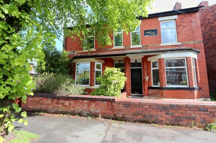 3 Bedroom Semi-Detached House To Rent In Egerton Road, Whitefield, Manchester, M45