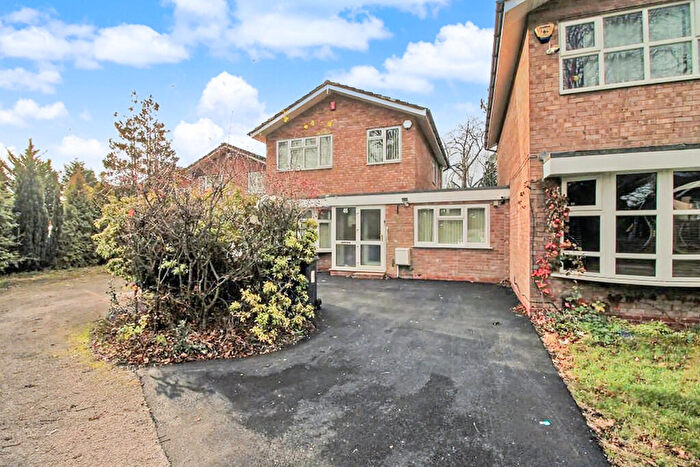5 Bedroom Detached House For Sale In Hamstead Hill, Birmingham, B20