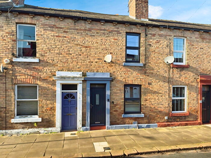 2 Bedroom Terraced House For Sale In Hope Street, Carlisle, CA2