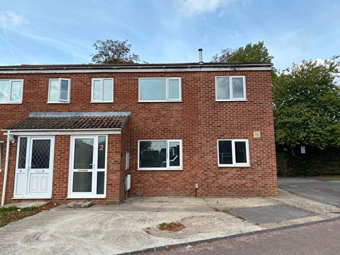 5 Bedroom Semi-Detached House To Rent In Hunter Close, Headington, Hmo Ready Sharers, OX4
