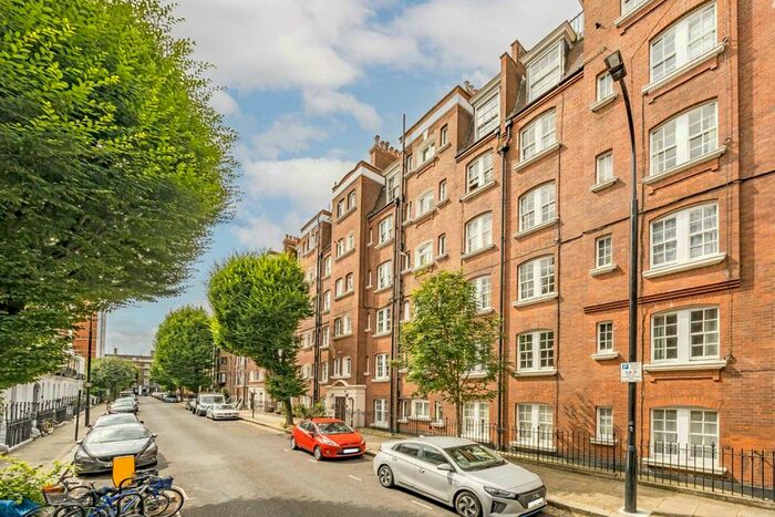 1 Bedroom Flat To Rent In Thanet Street, London, WC1H
