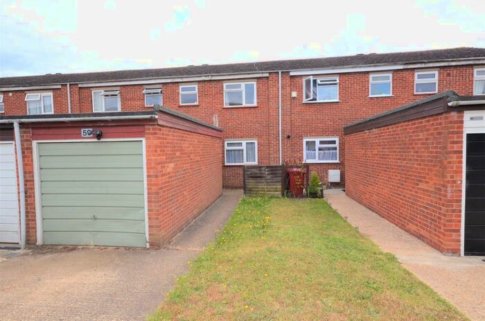 3 Bedroom Terraced House To Rent In Summerlea, Cippenham, SL1