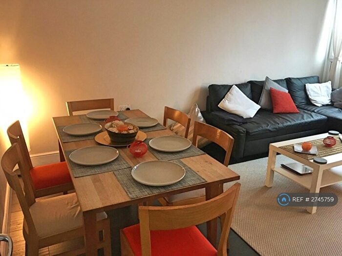 1 Bedroom Flat To Rent In St Helena Road, London, SE16