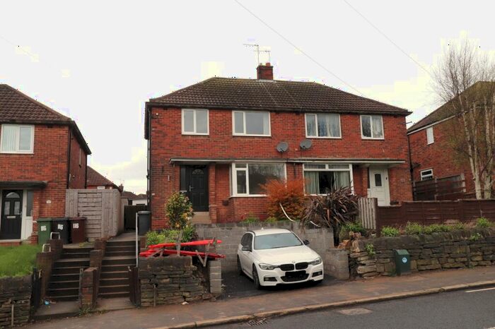 3 Bedroom Semi-Detached House To Rent In Henconner Lane, Bramley, Leeds, West Yorkshire, LS13