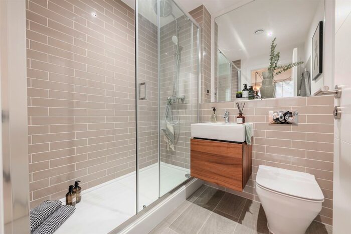 1 Bedroom Flat For Sale In Quay Place, Nottingham, NG2