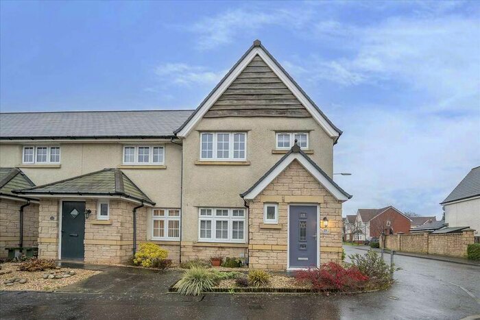3 Bedroom End Of Terrace House For Sale In Middlebank Rise, Dunfermline, KY11