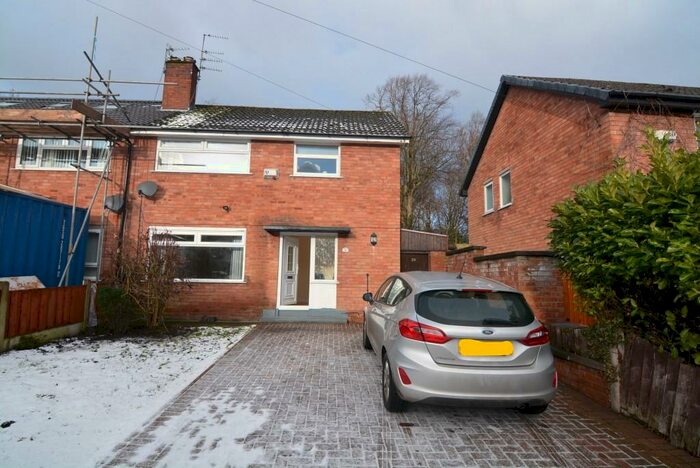 3 Bedroom Semi-Detached House To Rent In Hazeldene Avenue, Thingwall, CH61