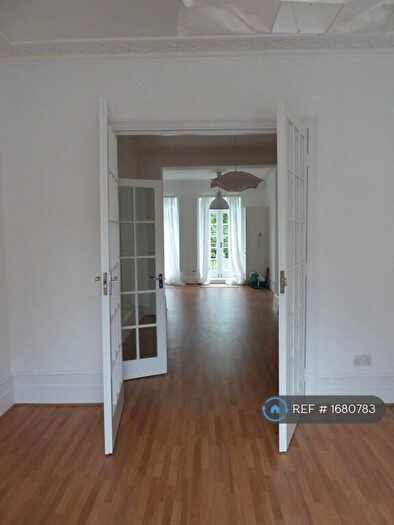 2 Bedroom Flat To Rent In Delancey Street, London, NW1