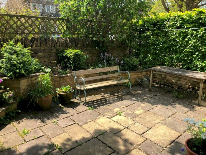 3 Bedroom End Of Terrace House For Sale In Old Forge Close, Bledington, OX7