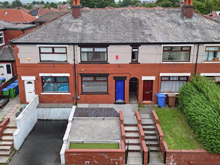 3 Bedroom Terraced House For Sale In Clarendon Street, Rochdale, OL16