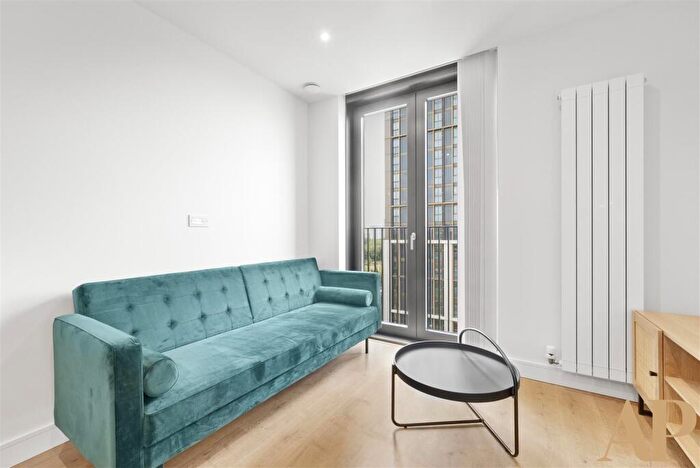 1 Bedroom Apartment To Rent In Menara Point, TwelveTrees Park, E16