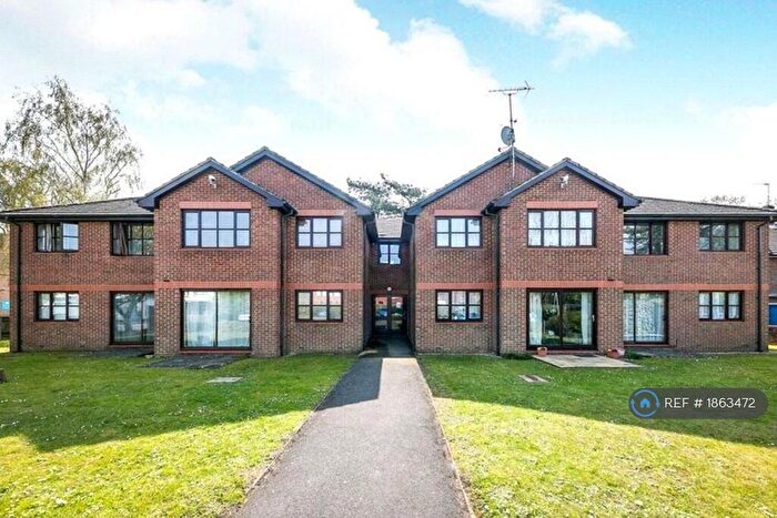 1 Bedroom Flat To Rent In Dorset Court, Camberley, GU15